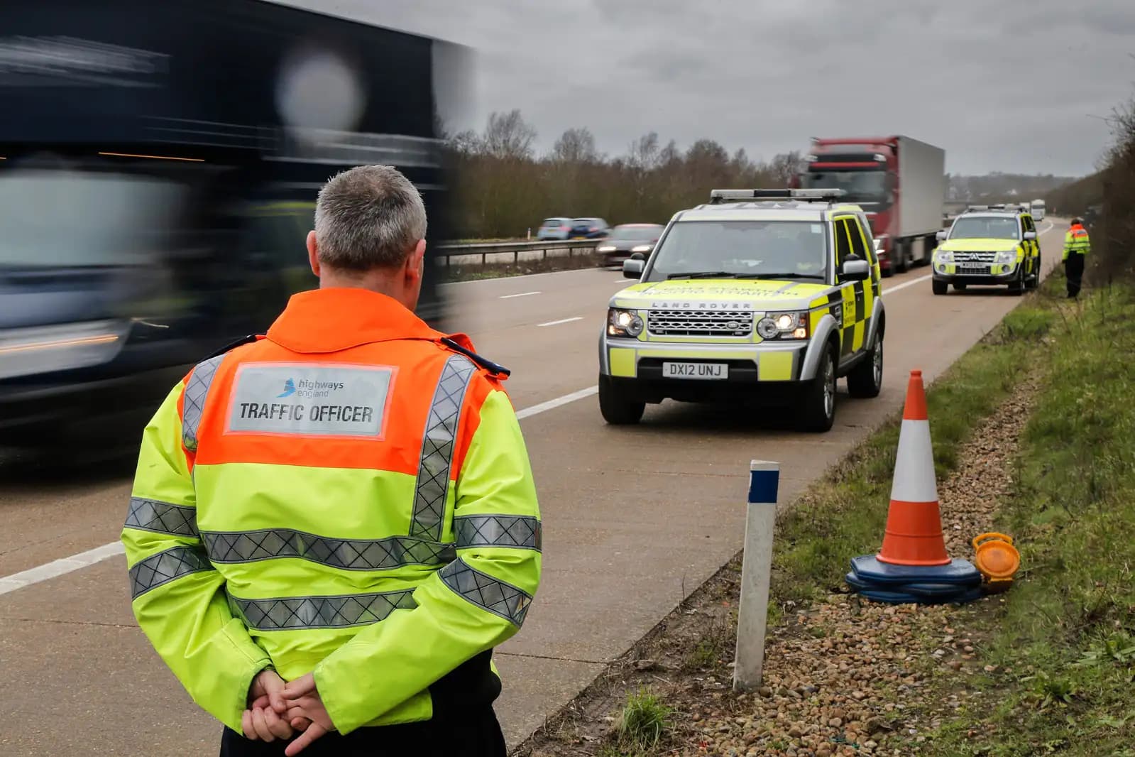 Multi-agency incident response on a UK motorway